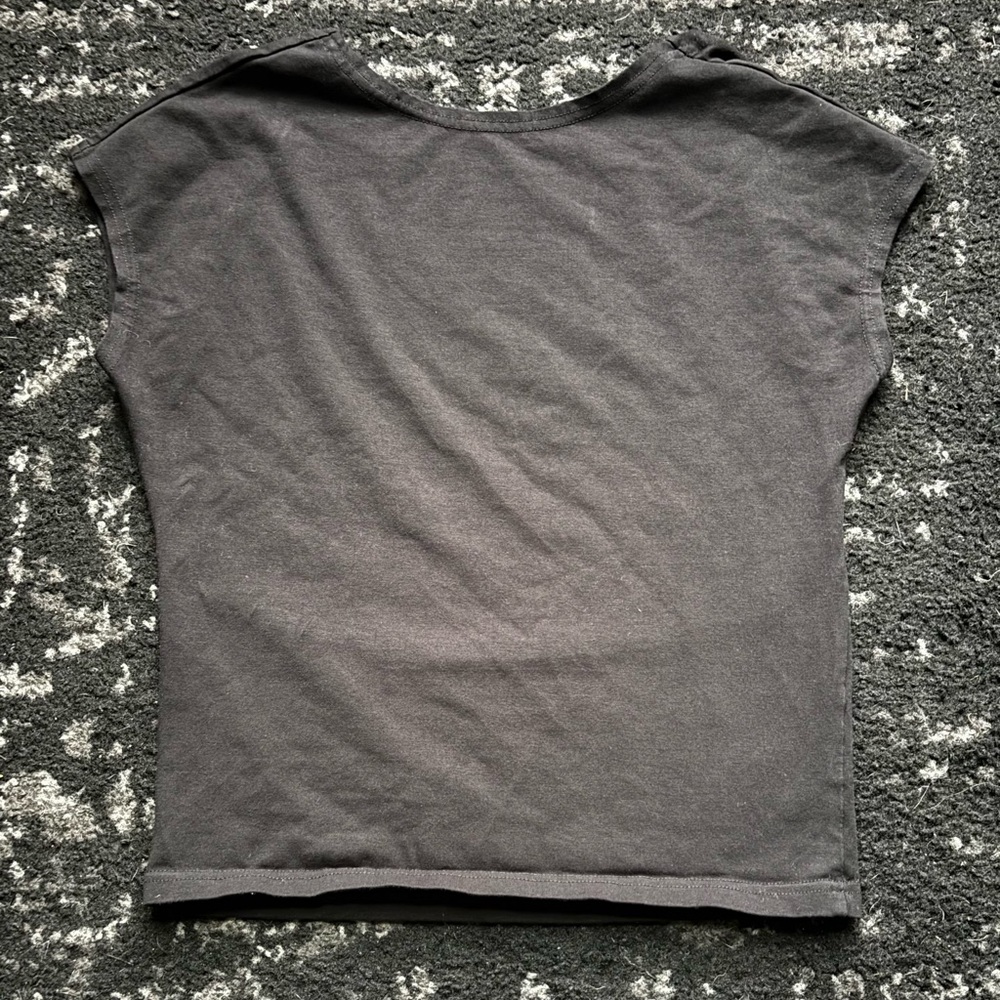 Backless shirt
